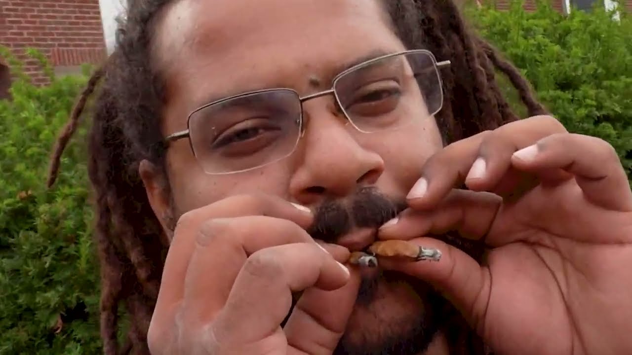 MISSED CONNECTIONS II